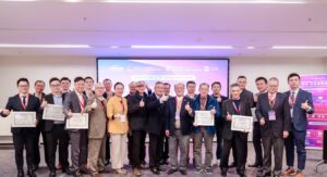 A remarkable gathering of industry leaders and visionaries, propelling tech innovation and shaping the future at the Summit